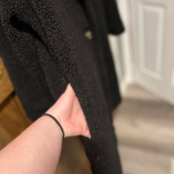 HYFVE Oversized Teddy Faux Fur Jacket - Picture 3 of 7